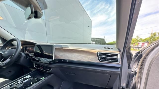 2024 Volkswagen Atlas SE 4Motion