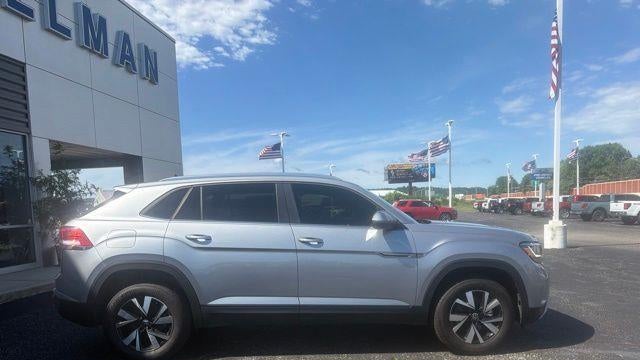 2023 Volkswagen Atlas Cross Sport SE 4Motion