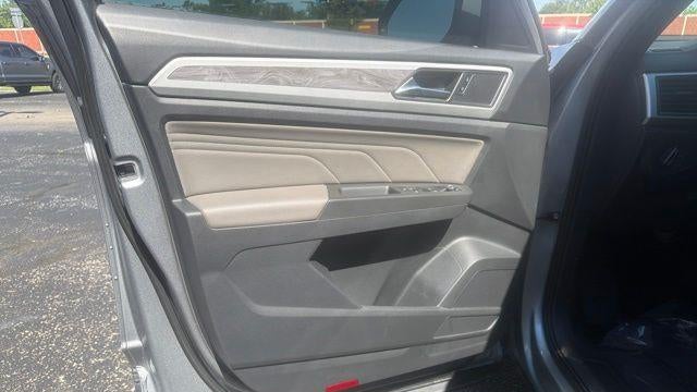2023 Volkswagen Atlas Cross Sport SE 4Motion