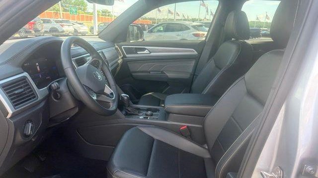 2023 Volkswagen Atlas Cross Sport SE 4Motion