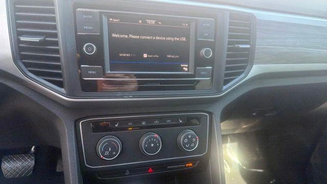 2023 Volkswagen Atlas Cross Sport SE 4Motion