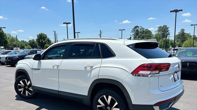 2022 Volkswagen Atlas Cross Sport SE 4Motion