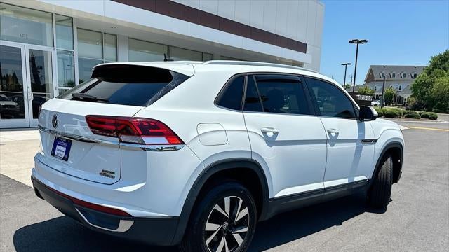 2022 Volkswagen Atlas Cross Sport SE 4Motion