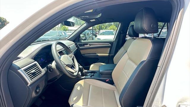 2022 Volkswagen Atlas Cross Sport SE 4Motion