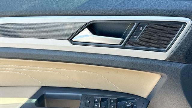 2022 Volkswagen Atlas Cross Sport SE 4Motion