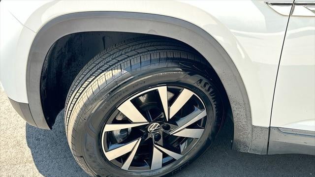 2022 Volkswagen Atlas Cross Sport SE 4Motion