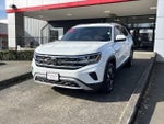 2023 Atlas Cross Sport Thumbnail 3