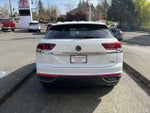 2023 Atlas Cross Sport Thumbnail 5