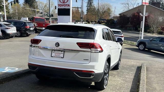2023 Volkswagen Atlas Cross Sport SE 4Motion