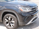 2022 Atlas Cross Sport Thumbnail 6