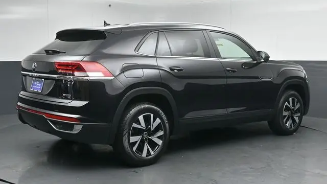 2022 Volkswagen Atlas Cross Sport SE 4Motion
