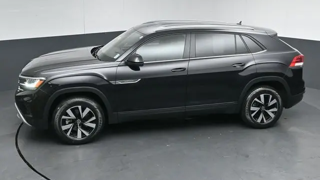 2022 Volkswagen Atlas Cross Sport SE 4Motion