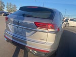 2021 Atlas Cross Sport Thumbnail 2
