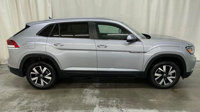 2021 Volkswagen Atlas Cross Sport SE 4Motion