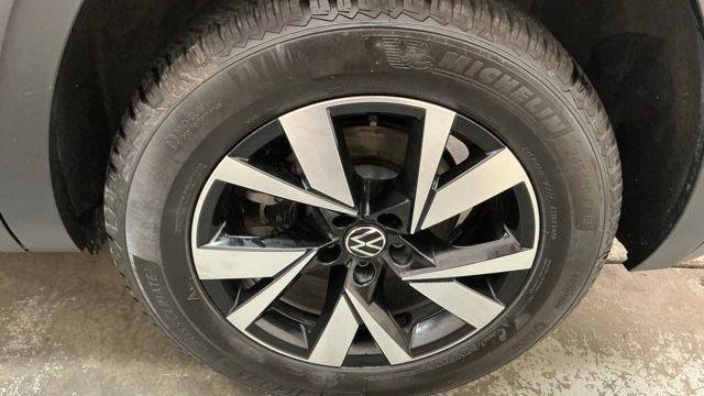 2021 Volkswagen Atlas Cross Sport SE 4Motion