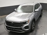 2024 Atlas Cross Sport Thumbnail 30