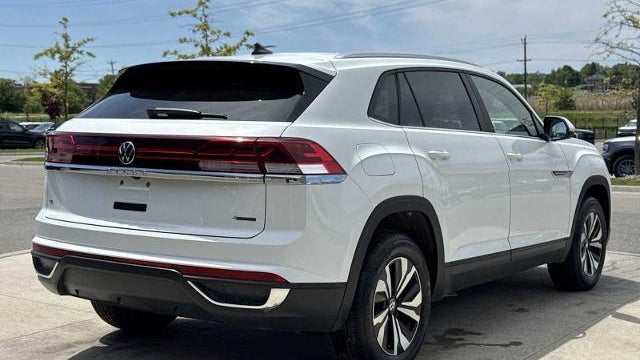 2024 Volkswagen Atlas Cross Sport SE 4Motion