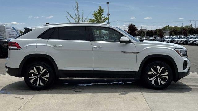 2024 Volkswagen Atlas Cross Sport SE 4Motion
