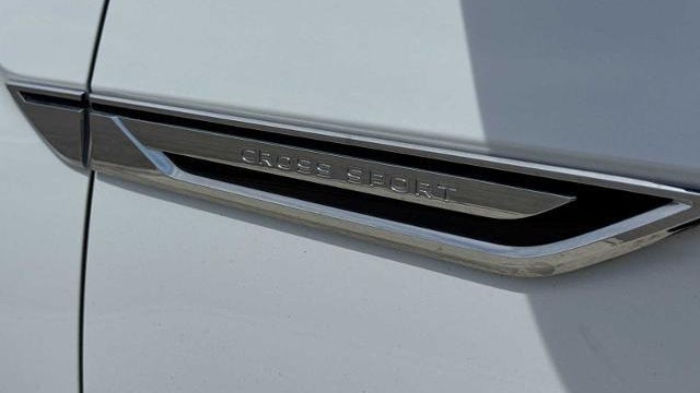 2024 Volkswagen Atlas Cross Sport SE 4Motion