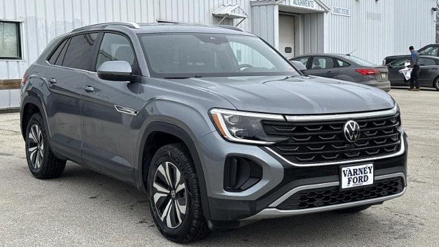 2025 Volkswagen Atlas Cross Sport SE 4Motion