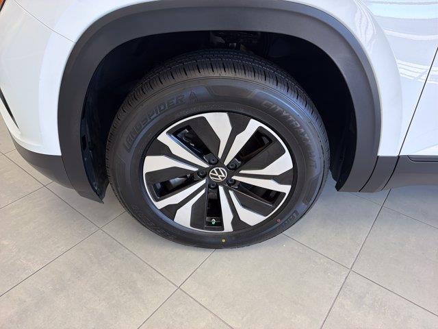 2024 Volkswagen Atlas - $25,400