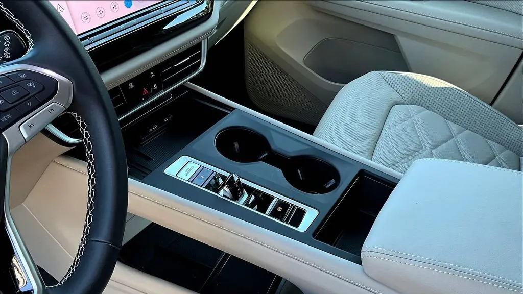 2026 Volkswagen Atlas SE 4Motion
