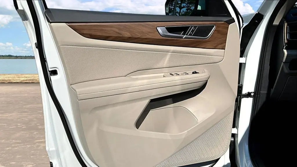 2026 Volkswagen Atlas SE 4Motion