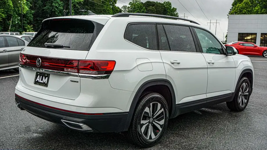 2024 Volkswagen Atlas SE 4Motion