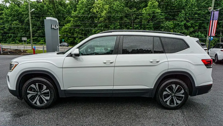 2024 Volkswagen Atlas SE 4Motion