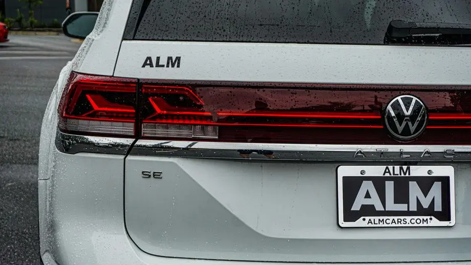 2024 Volkswagen Atlas SE 4Motion