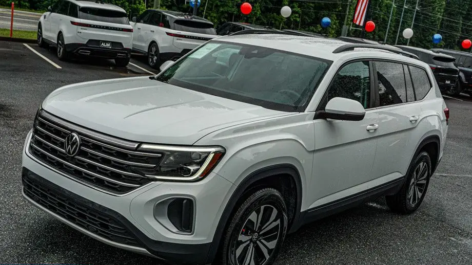 2024 Volkswagen Atlas SE 4Motion