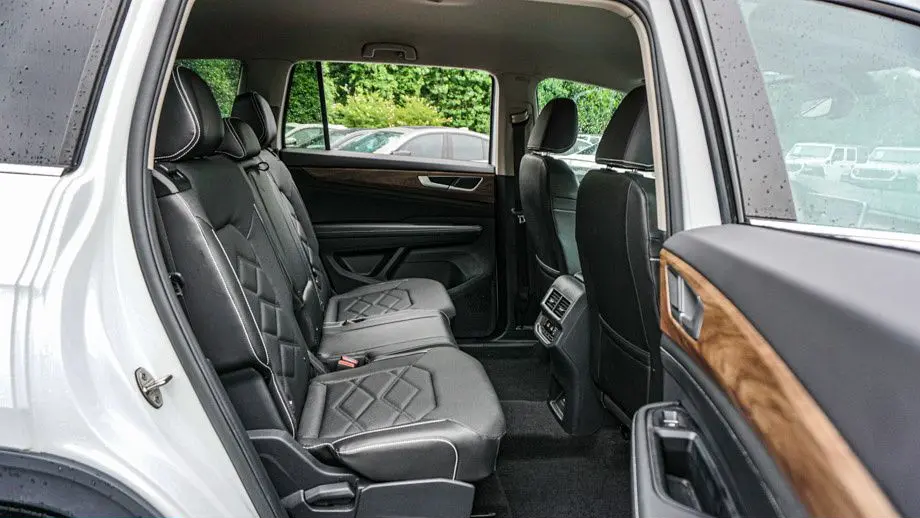 2024 Volkswagen Atlas SE 4Motion