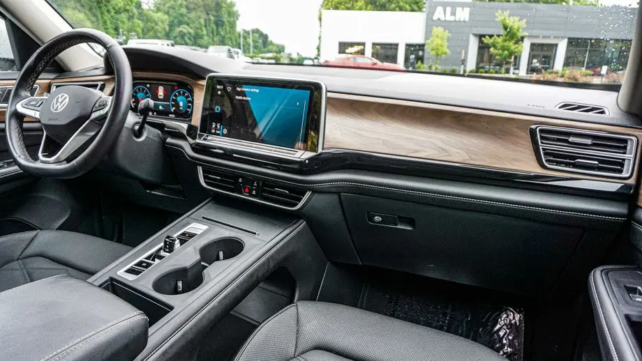 2024 Volkswagen Atlas SE 4Motion