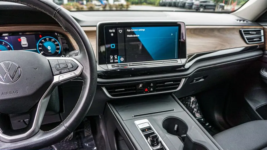 2024 Volkswagen Atlas SE 4Motion