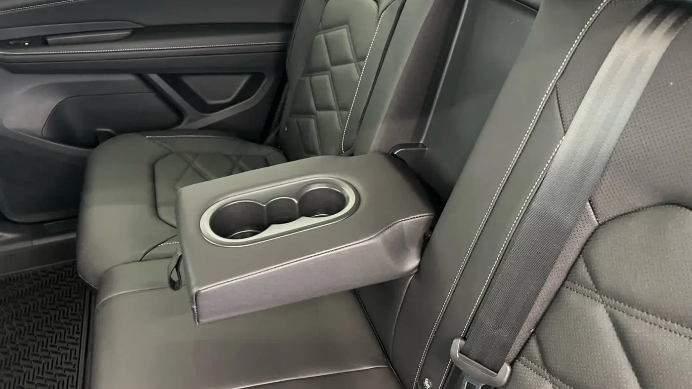 2025 Volkswagen Atlas SE 4Motion