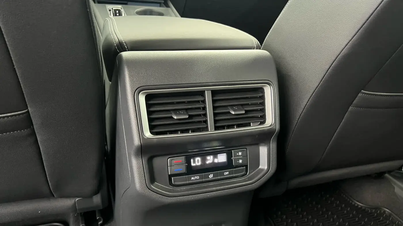 2025 Volkswagen Atlas SE 4Motion