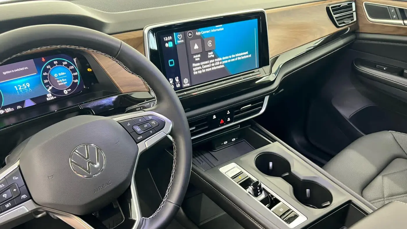2025 Volkswagen Atlas SE 4Motion
