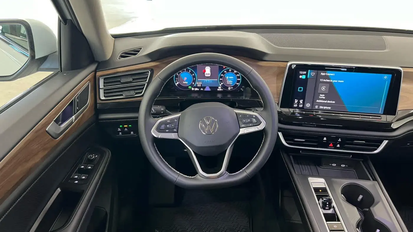 2025 Volkswagen Atlas SE 4Motion