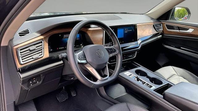 2024 Volkswagen Atlas SE 4Motion