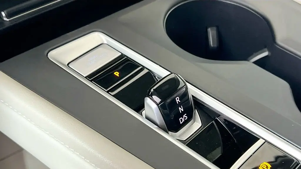 2024 Volkswagen Atlas SE 4Motion