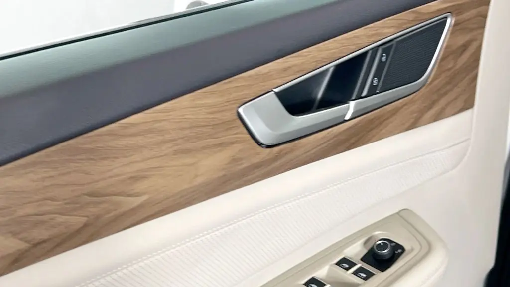 2024 Volkswagen Atlas SE 4Motion