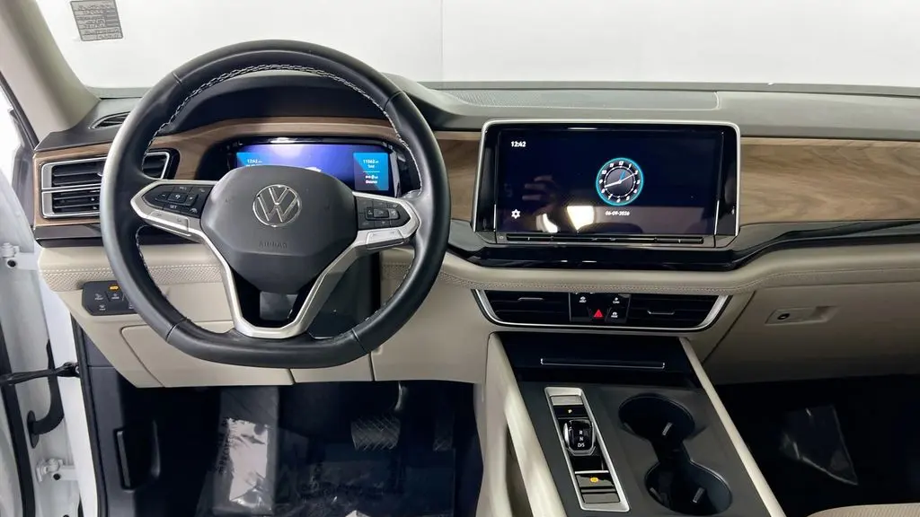 2024 Volkswagen Atlas SE 4Motion