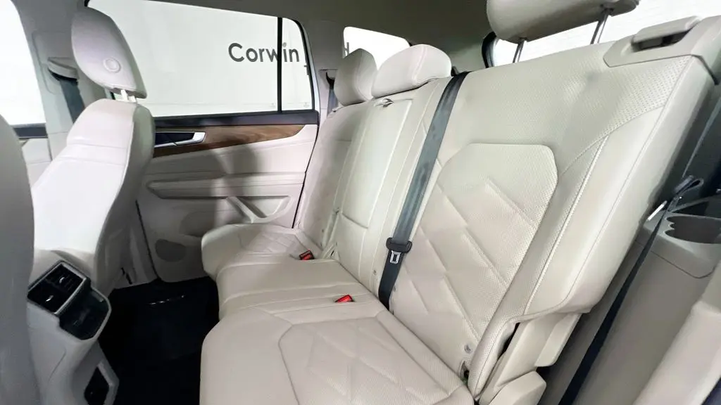 2024 Volkswagen Atlas SE 4Motion