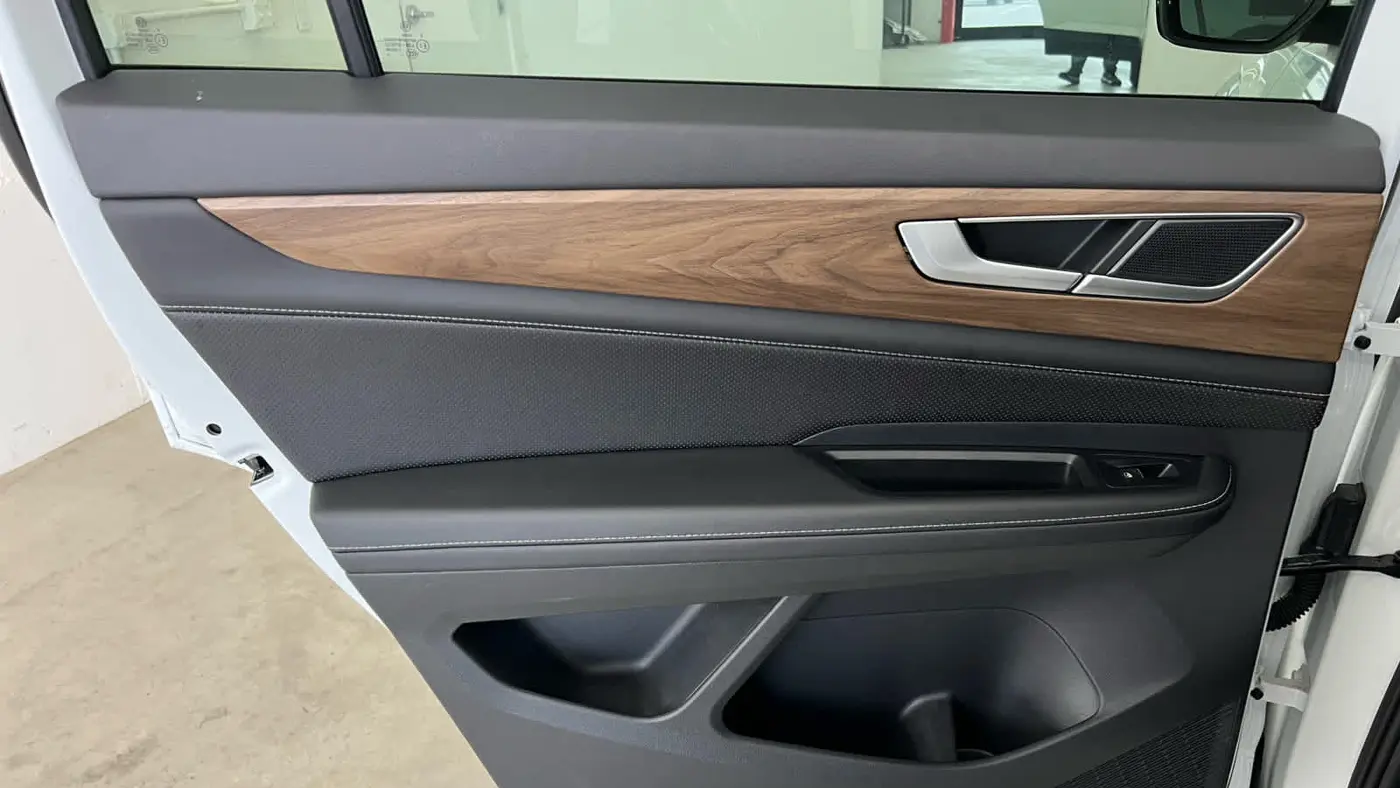 2025 Volkswagen Atlas SE 4Motion