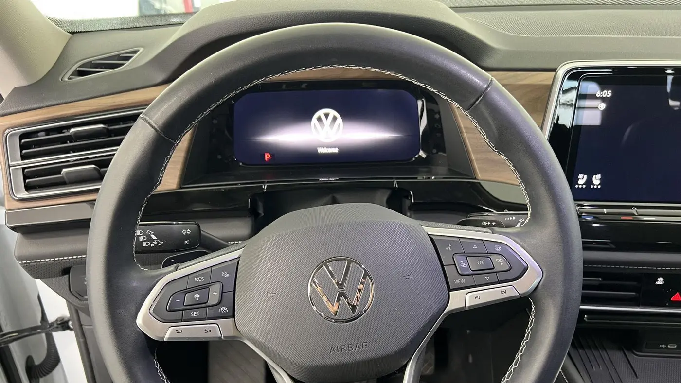 2025 Volkswagen Atlas SE 4Motion