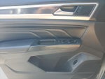 2020 Atlas Cross Sport Thumbnail 24