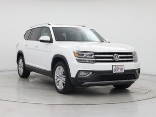 2019 Volkswagen Atlas with Pure White Exterior