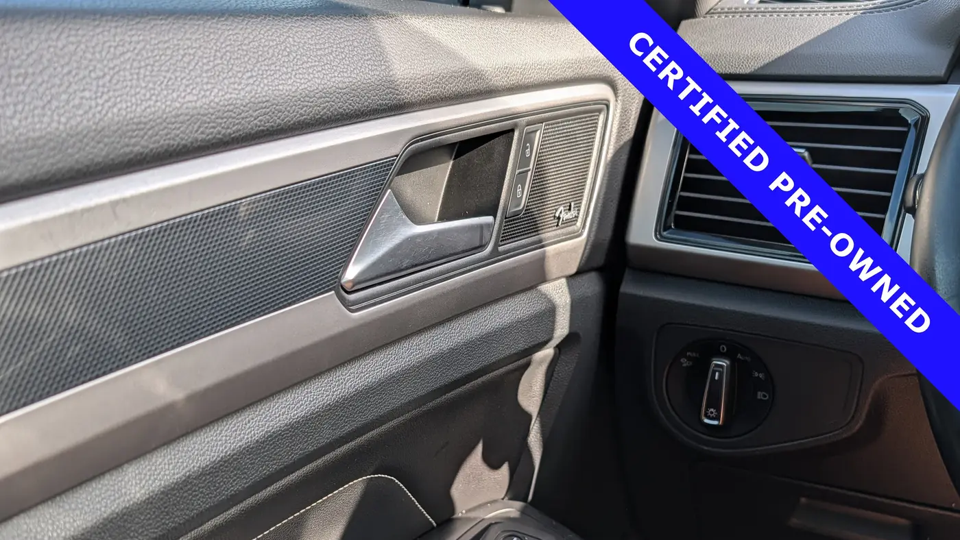 2020 Volkswagen Atlas Cross Sport V6 SEL Premium 4Motion