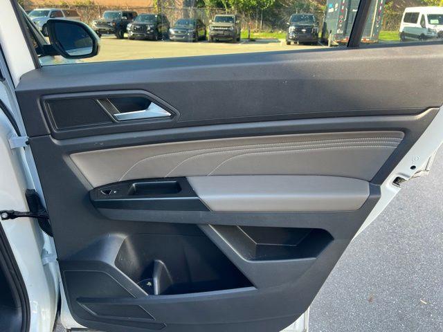 2021 Volkswagen Atlas - $21,595