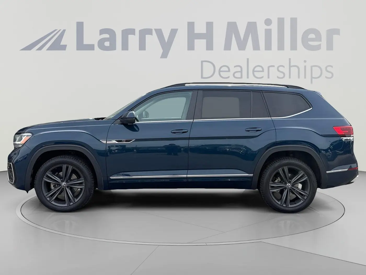 2021 Volkswagen Atlas - $18,000